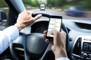 How Minner Vines Injury Lawyers, PLLC, Can Help After a Distracted Driving Accident In Bowling Green